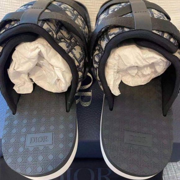Dior alpha men and women slides main image 4